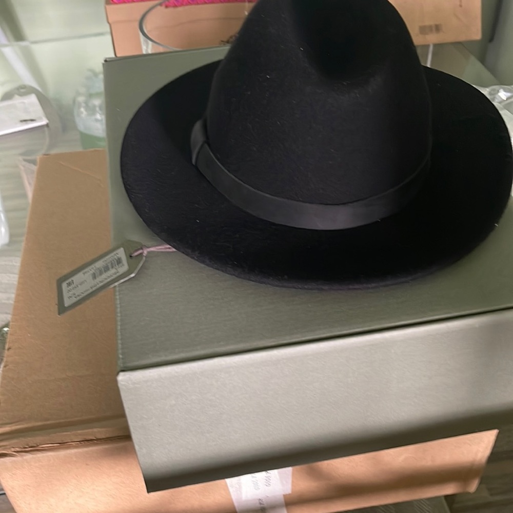 Black Felt Fedora